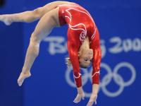 IM电竞官方入口-跨界竞技场，森林狼的团队风暴与塔图姆的单骑救主—现代体育的胜利法则