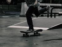 IM电竞下载-塞恩斯领衔雷诺逆袭，策略与坚韧力克红牛王朝