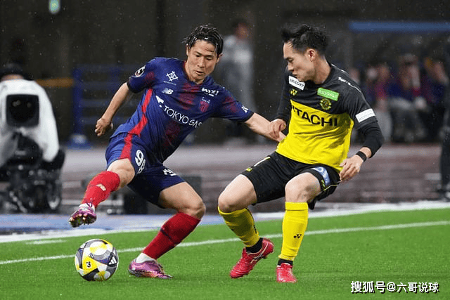 足球明星惊艳比赛，日本队实现零封对手的简单介绍