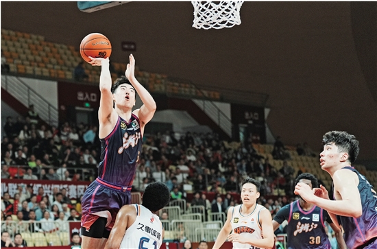 浙江队主场失利,球员承认对手实力强大 浙江队主场失利,球员承认对手实力强大