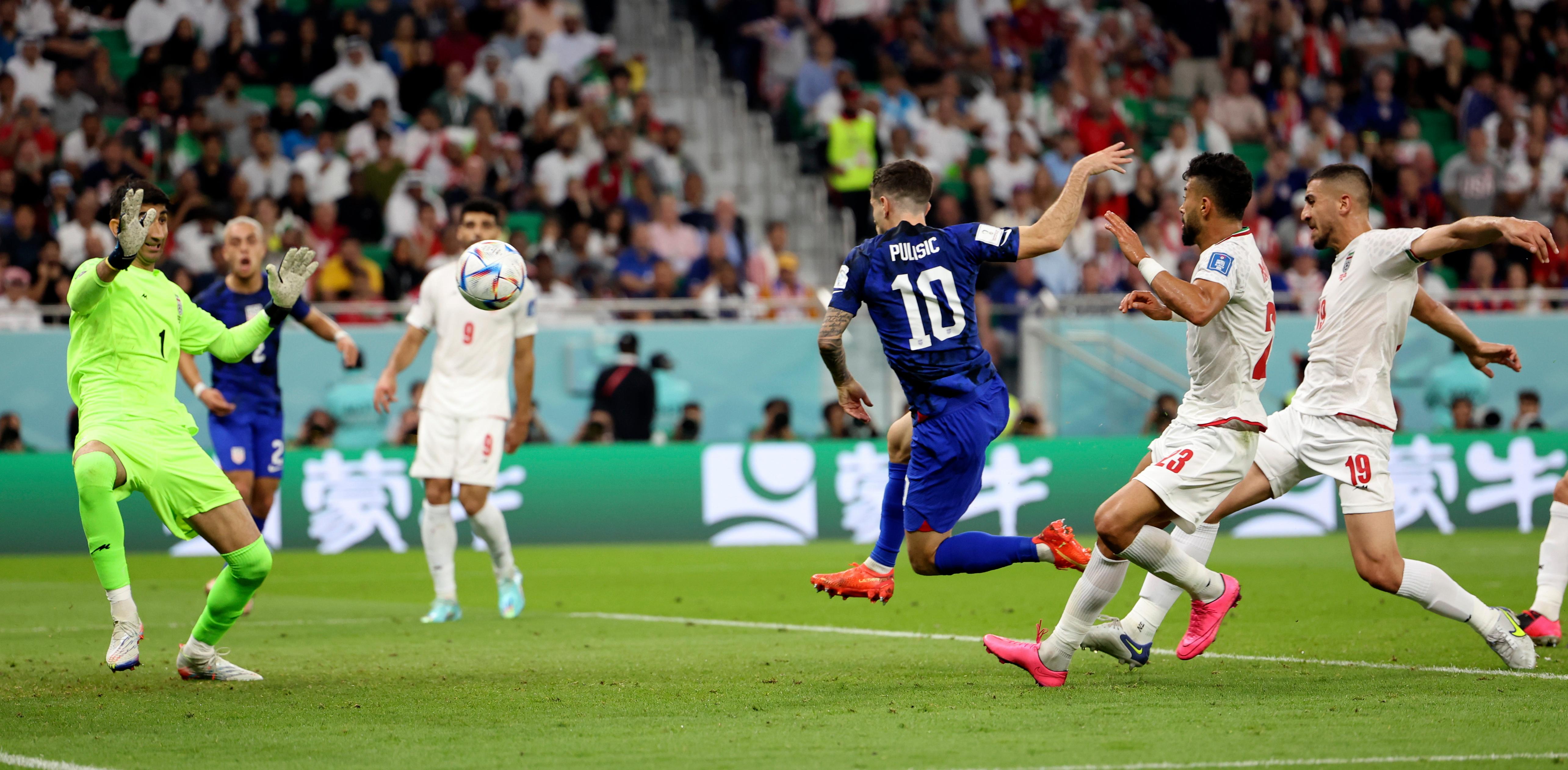 比赛中的精彩瞬间令人目不转睛的简单介绍