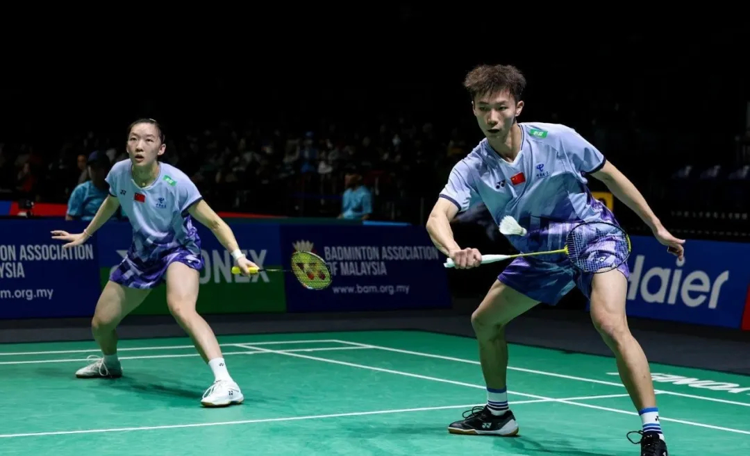 关于法国羽毛球队鏖战印度羽毛球队，安赛龙统治全场的信息