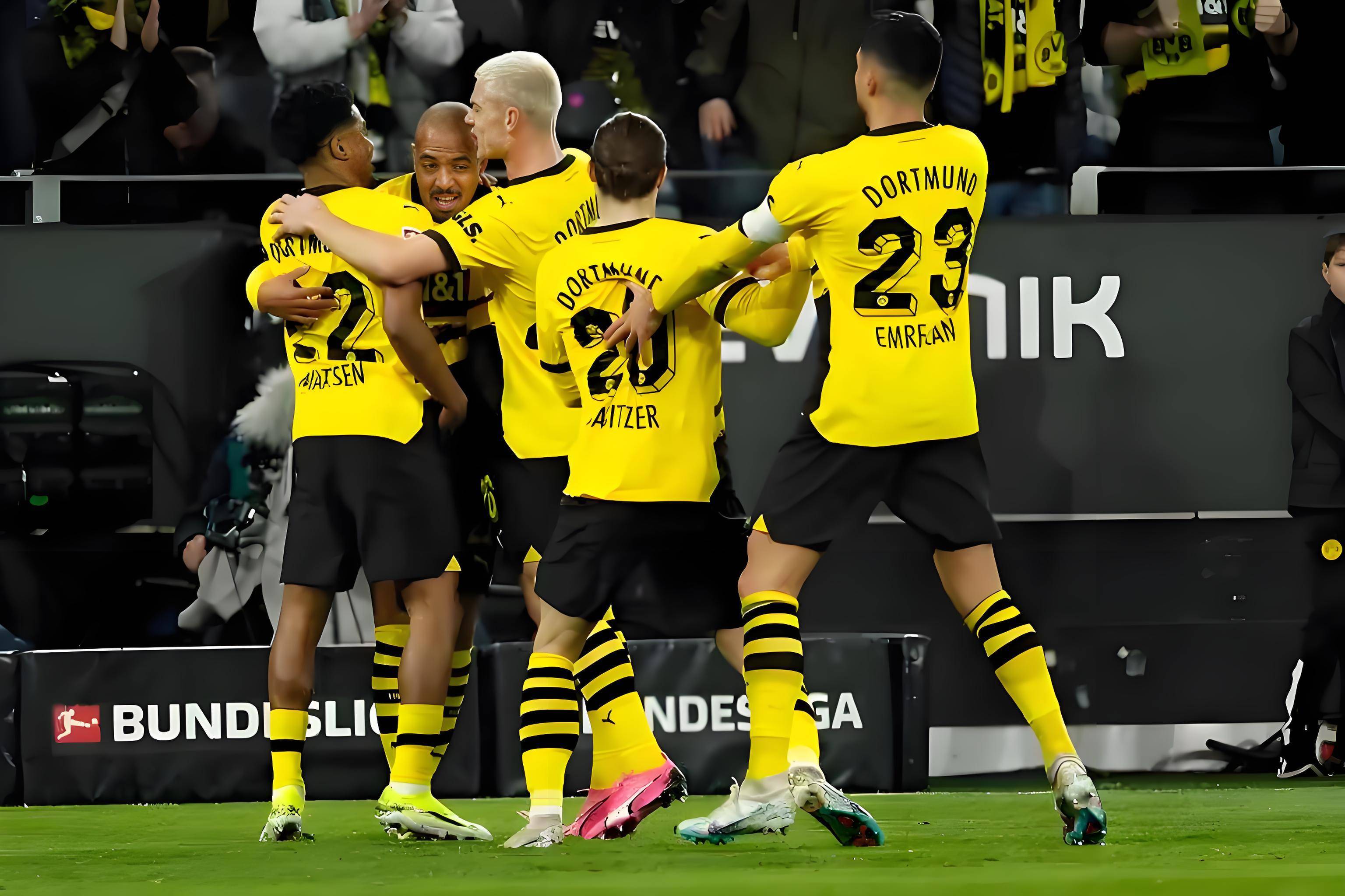 尤文图斯防守失误，欧冠小组赛再度受挫