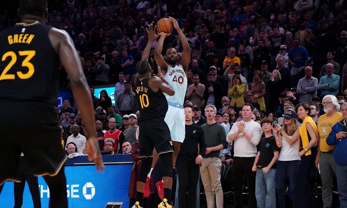 爵士逆转山西队，米切尔统治全场的简单介绍