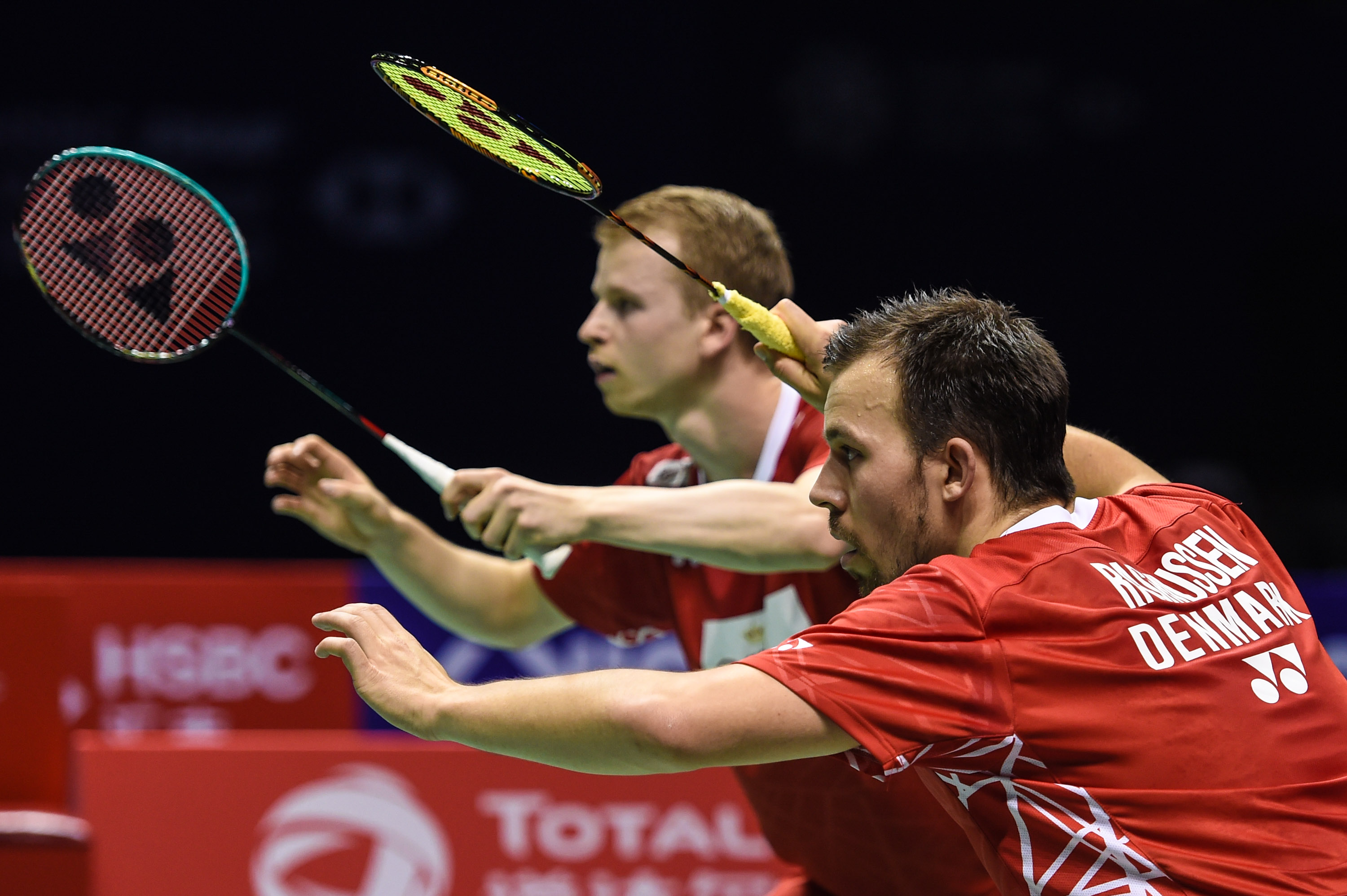 包含韩国队绝杀丹麦队,黄鸭组合高光表现的词条 包含韩国队绝杀丹麦队,黄鸭组合高光表现的词条