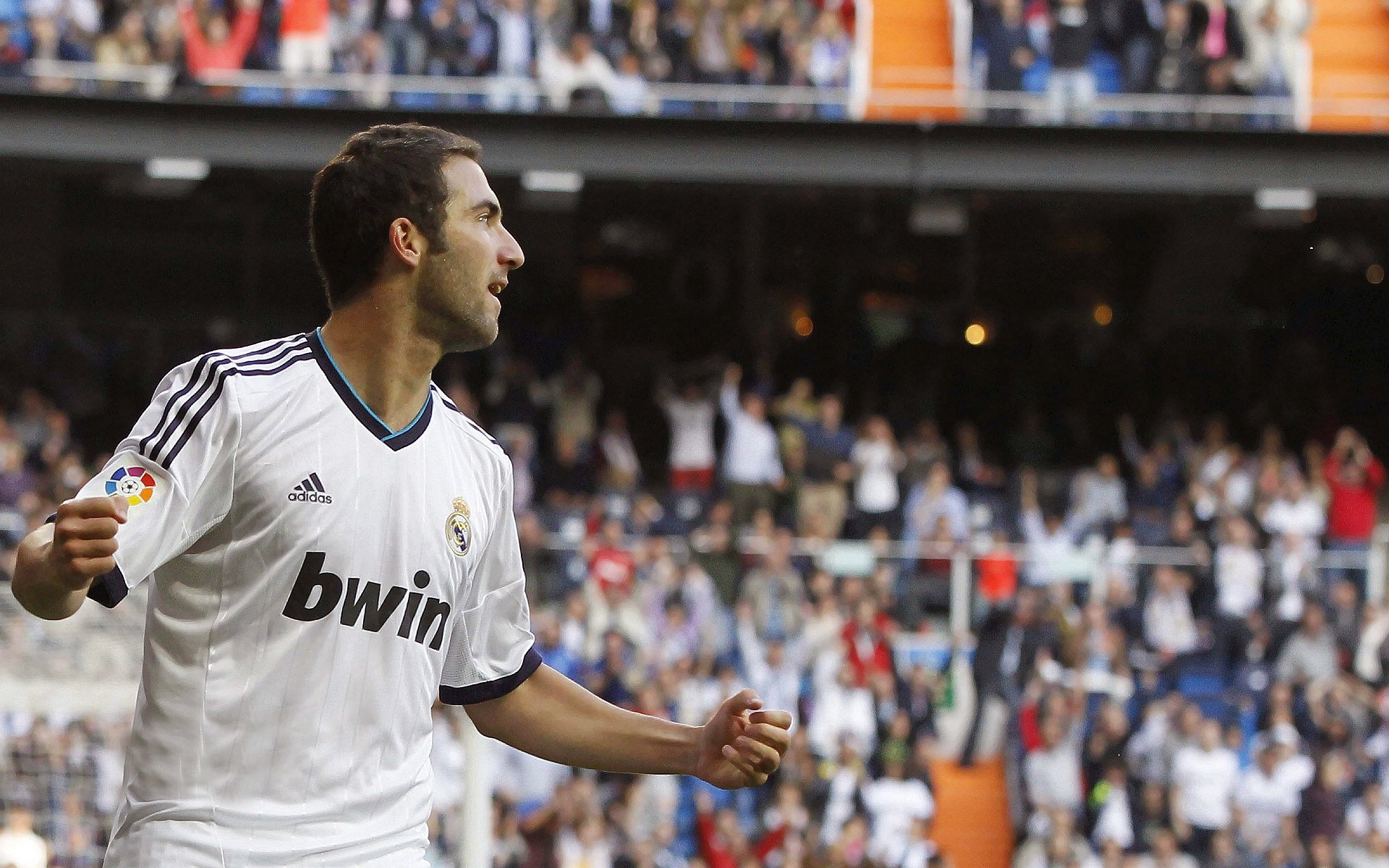 NBA季后赛之夜，凯塞多压力下的爆发，一场关于坚韧的证明